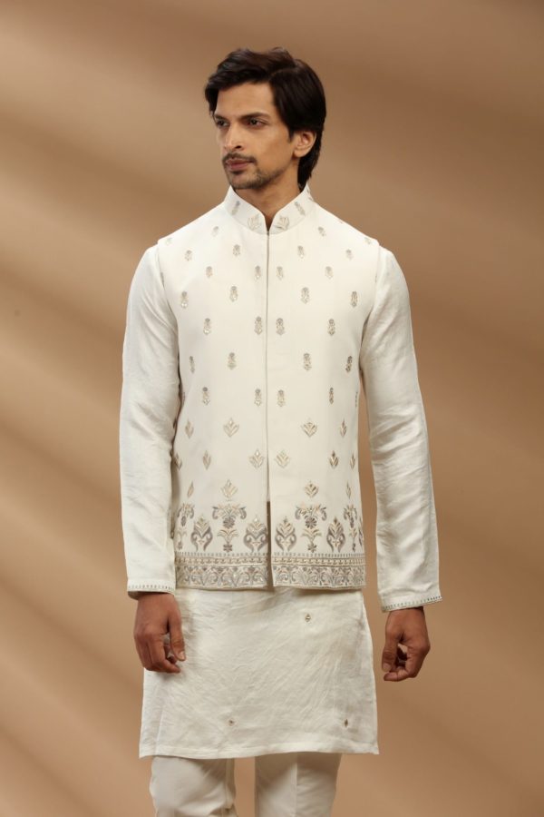 Off White color art slik fabric Mens kurta set 80326 - Image 2