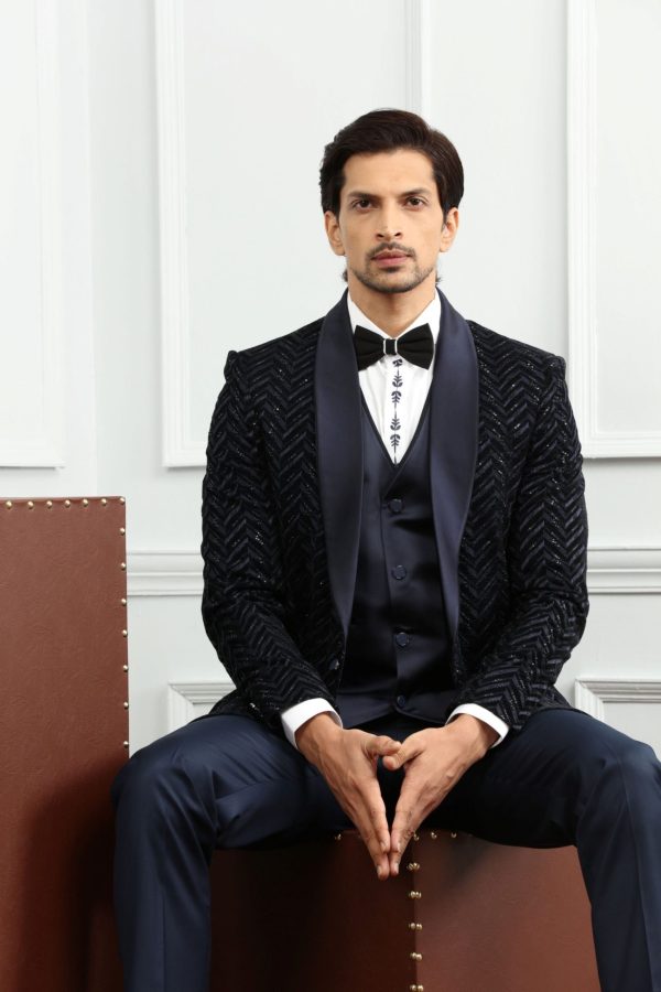 Navy Tuxedo Suit With All Over Embroidered Fabric 50026 - Image 2